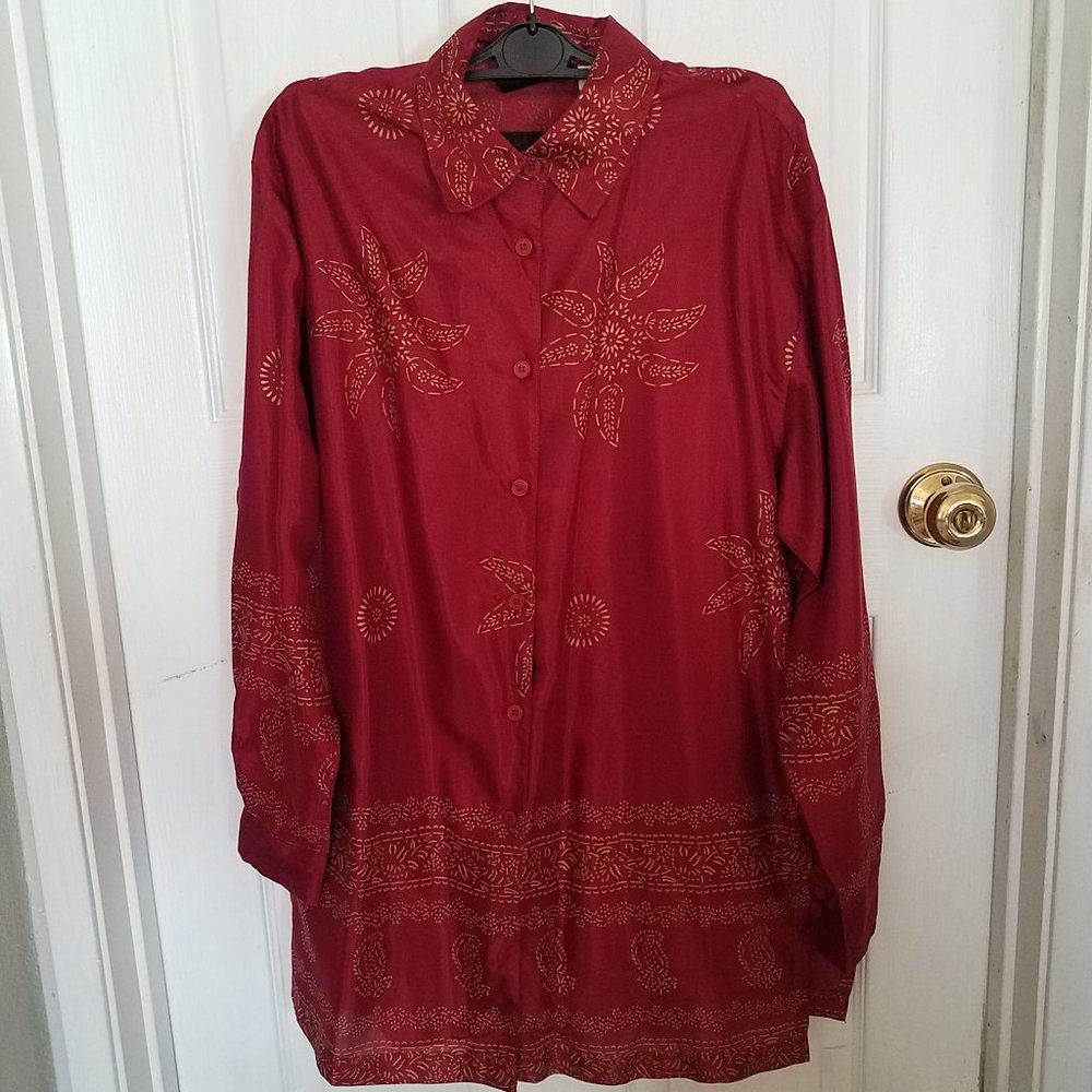 burgundy/gold  button up tunic